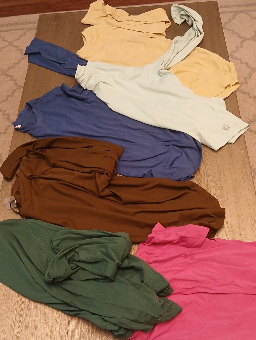 Alot A LOT OF Women’s Active Tops
